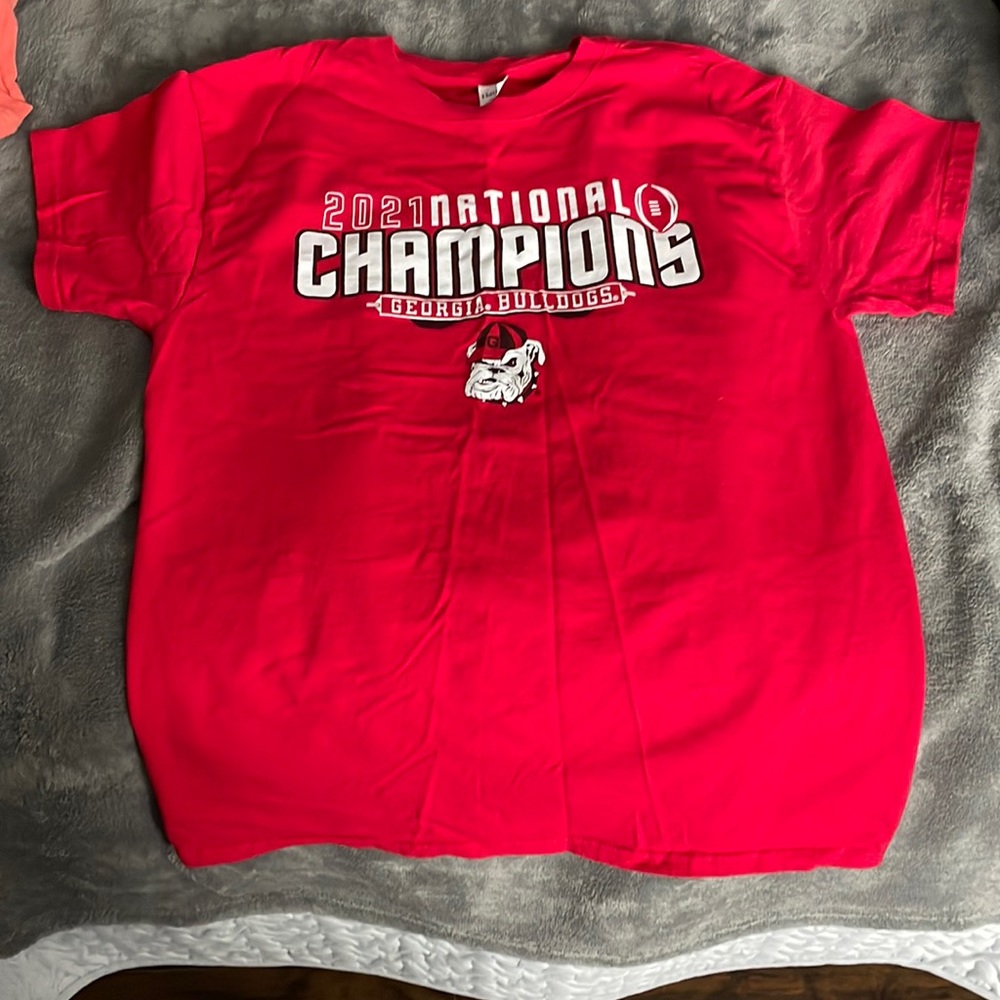 Red Georgia Bulldogs T-Shirt